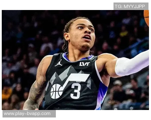 文班亚马全场表现抢眼尽管球队失利依然砍下32分7篮板5盖帽精彩表现令人赞叹 文班亚马全场表现抢眼尽管球队失利依然砍下32分7篮板5盖帽精彩表现令人赞叹