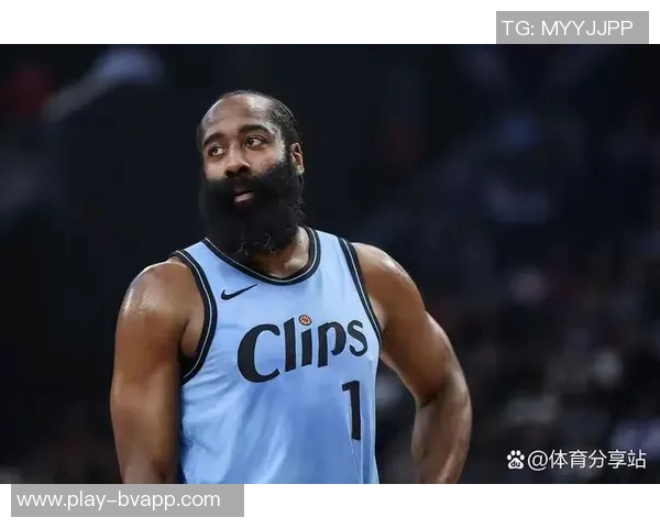 库里单场至少5记三分达成400次成就哈登克莱合计仅408场紧随其后