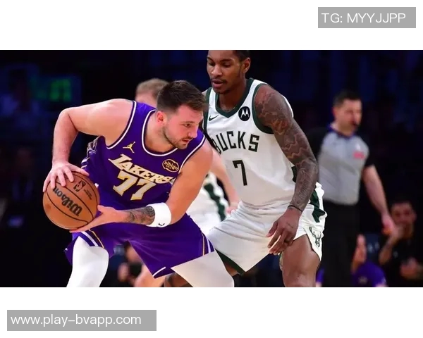 东契奇职业生涯第三次因六犯离场自2022年10月以来首次遭遇此尴尬局面