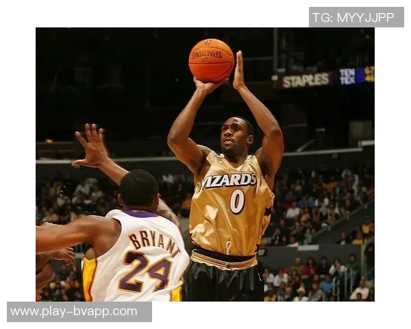 阿里纳斯谈38岁球员胜利难题唯詹姆斯与库里能破局 阿里纳斯谈38岁球员胜利难题唯詹姆斯与库里能破局